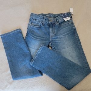 old navy Boys size 8 jeans
